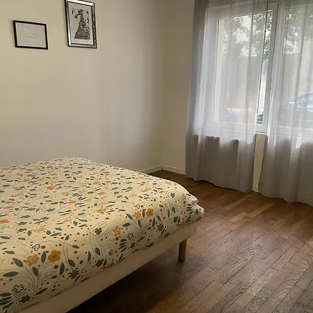 Maison *