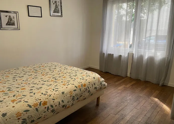 Maison *